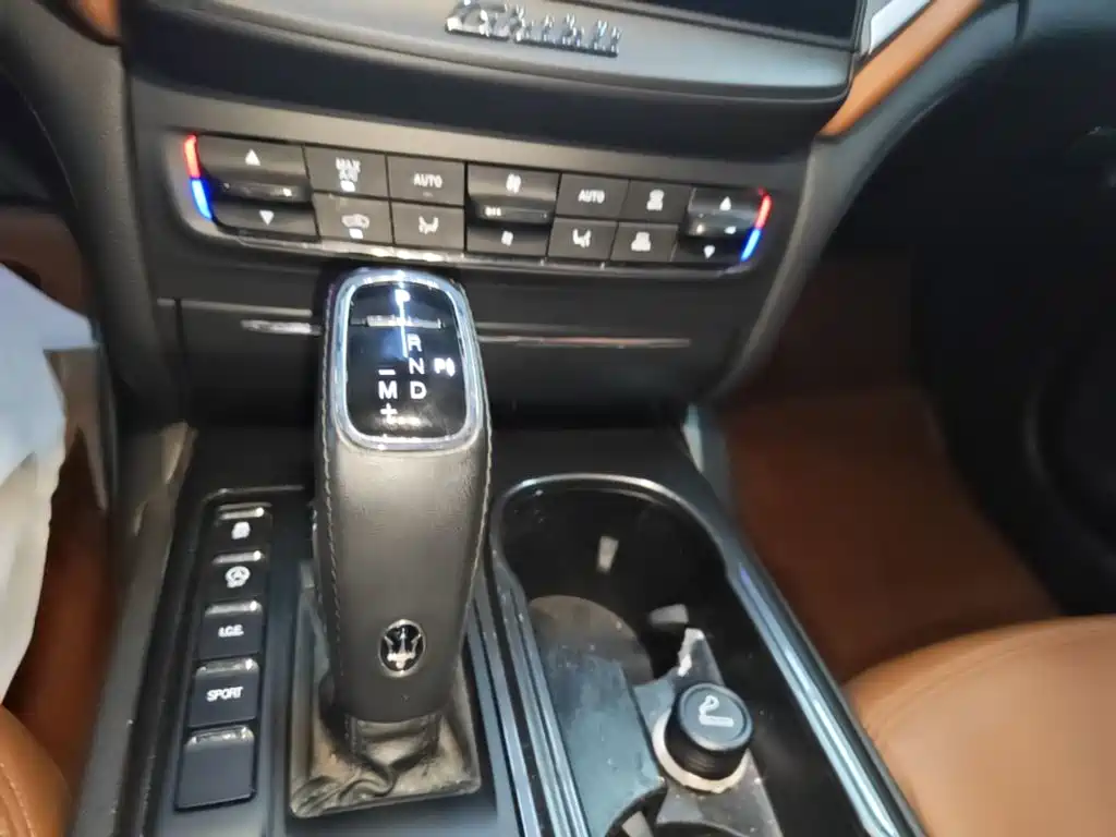 Maserati Ghibli — миниатюра 14