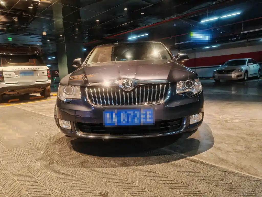 Skoda Superb — миниатюра 2