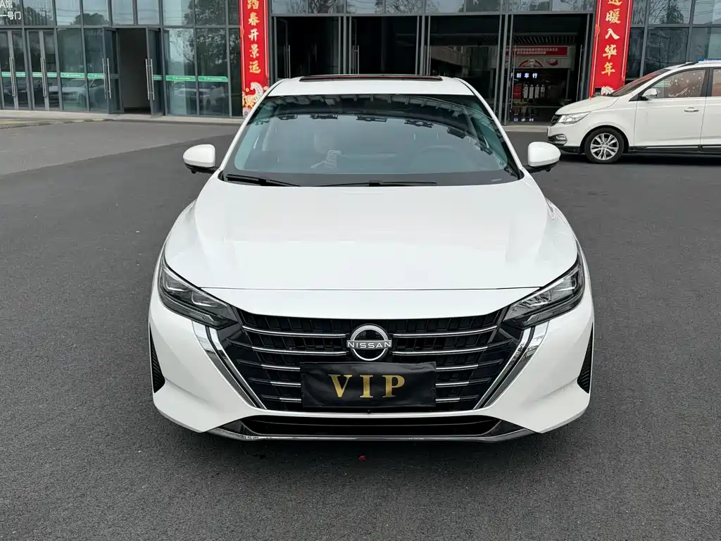 NISSAN XUAN YI