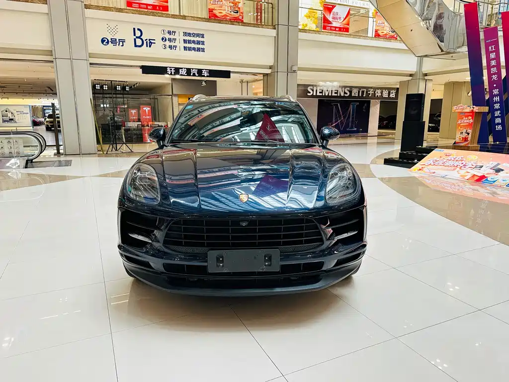 Porsche Macan — миниатюра 2