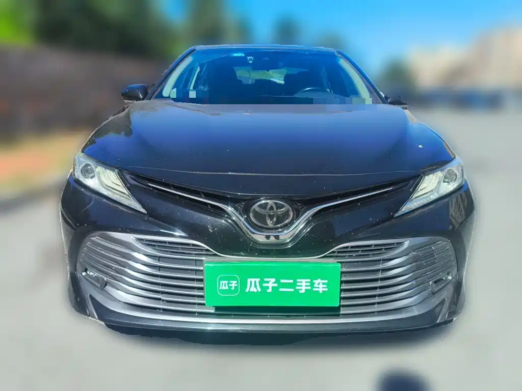 Toyota Camry — миниатюра 2