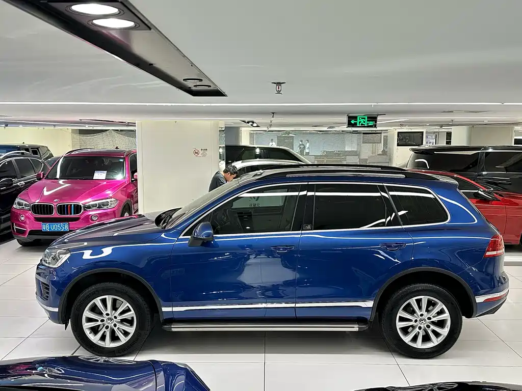 Volkswagen Touareg — миниатюра 4
