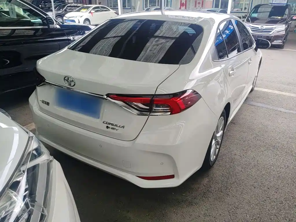 Toyota Corolla — миниатюра 7