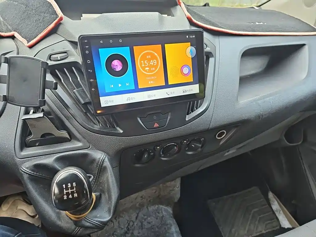 Ford Transit — миниатюра 14