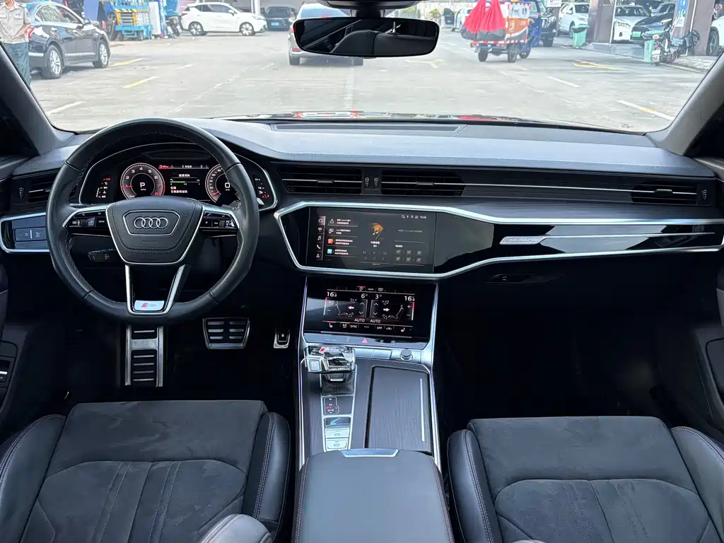 Audi A6L 2024 45 TFSI quattro
