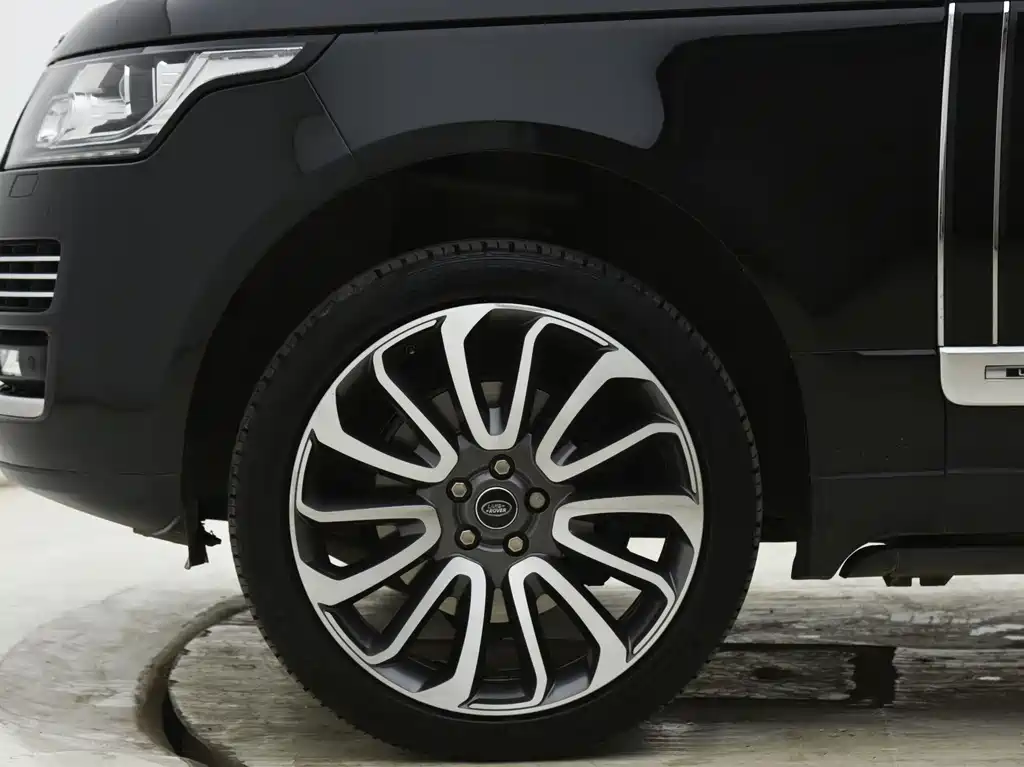 Land Rover Range Rover 2015 3.0 TDV6 Vogue SE Long Wheelbase