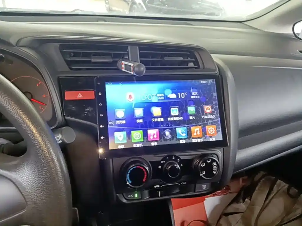 Honda Fit — миниатюра 13