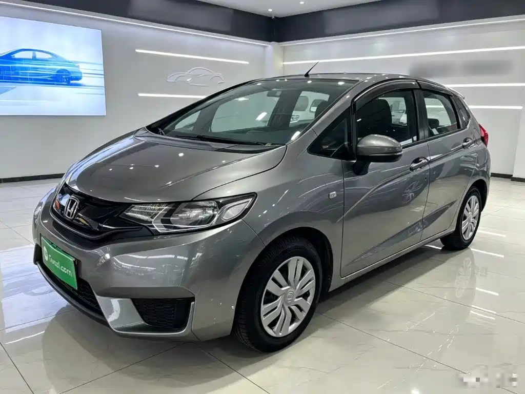 Honda Fit — миниатюра 2