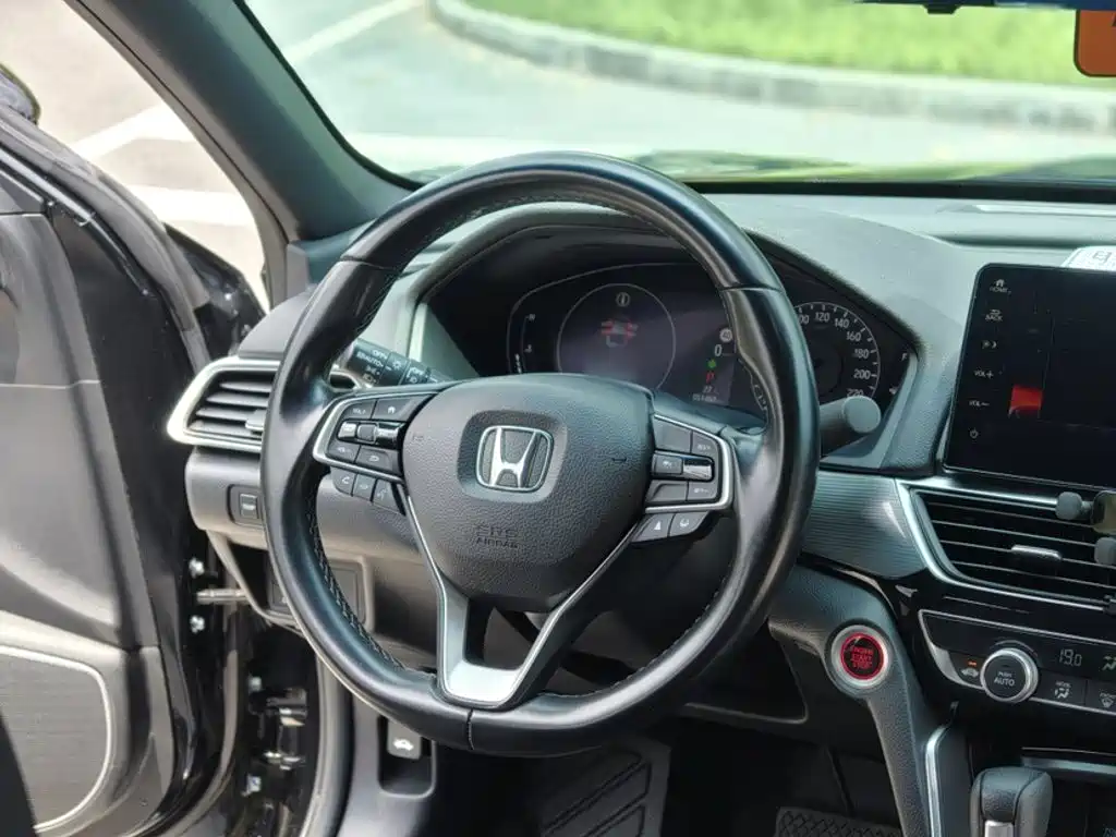 Honda Inspire — миниатюра 11