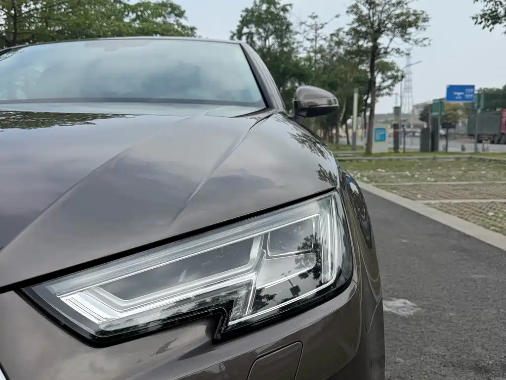 Audi A4L 2017 45 TFSI quattro