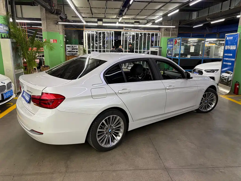 BMW 3 Series — миниатюра 6