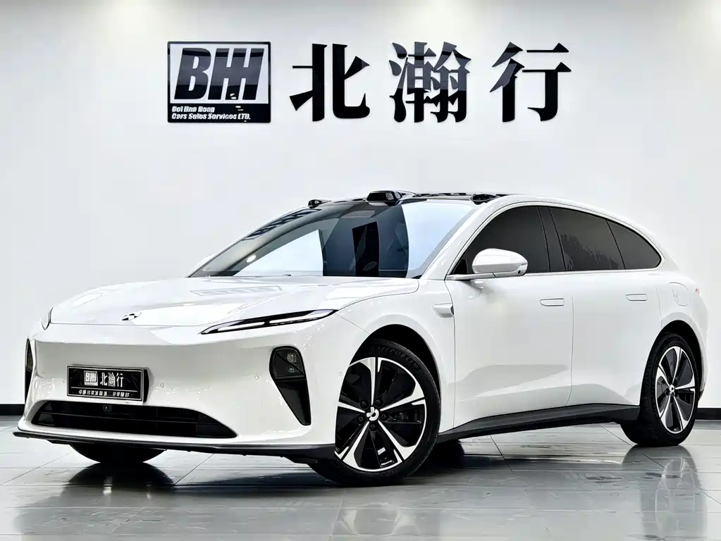 NIO ET5T