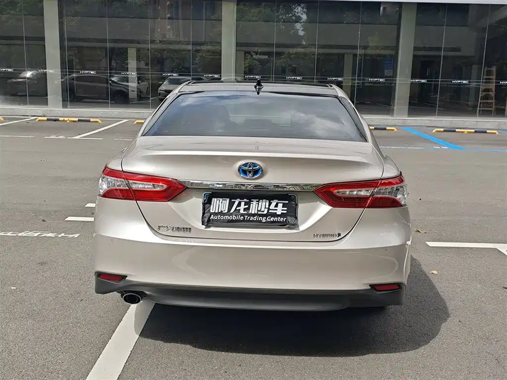 Toyota Camry 2021 2.5HG Luxury