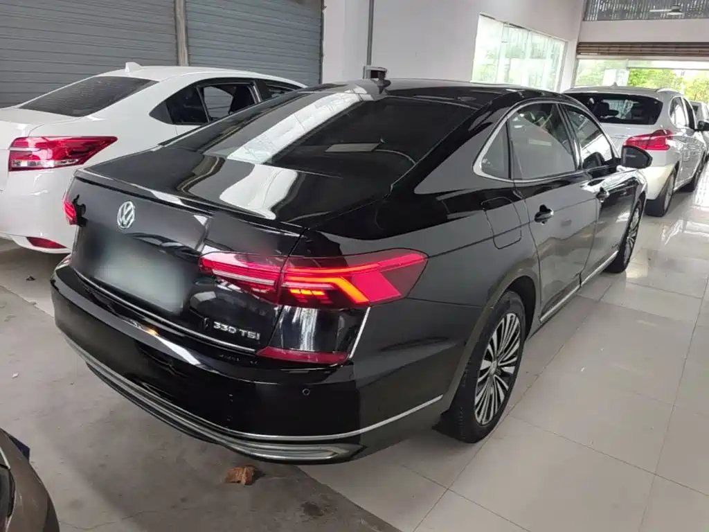 Volkswagen Passat — миниатюра 7