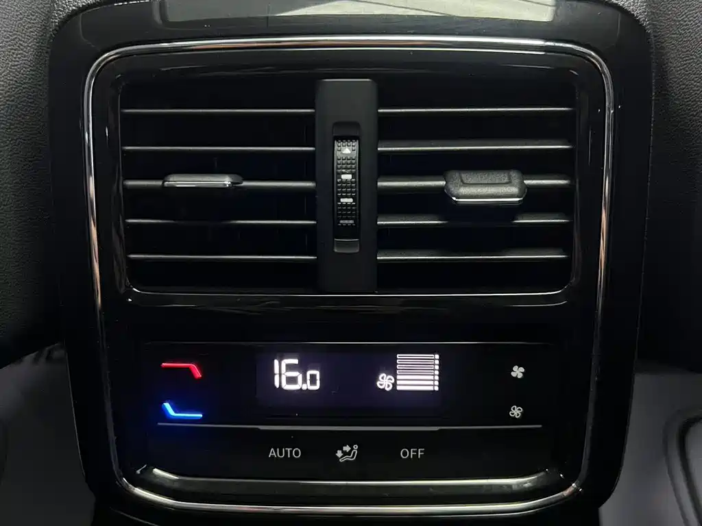 Volkswagen Passat — миниатюра 17