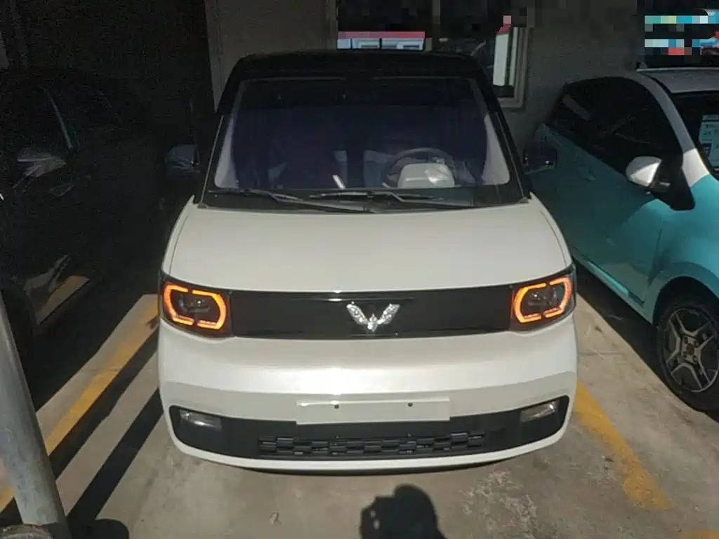 Wuling MINIEV — миниатюра 3