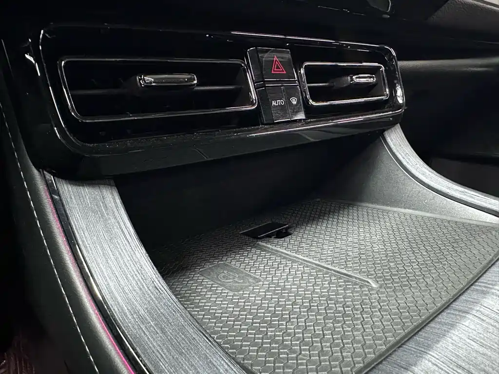 GAC Motor Trumpchi GS8 — миниатюра 20