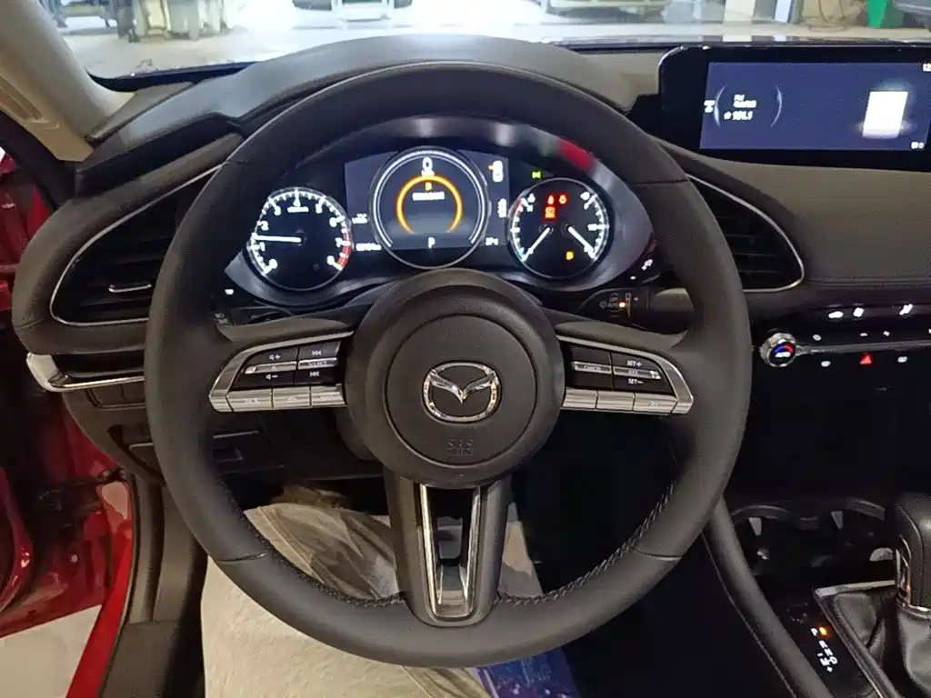 Mazda Mazda3 — фотографии объявления, Фото 11