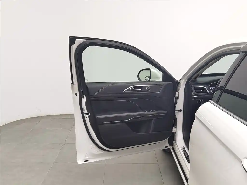 Ford Taurus 2015 EcoBoost 325 V6 Fashion