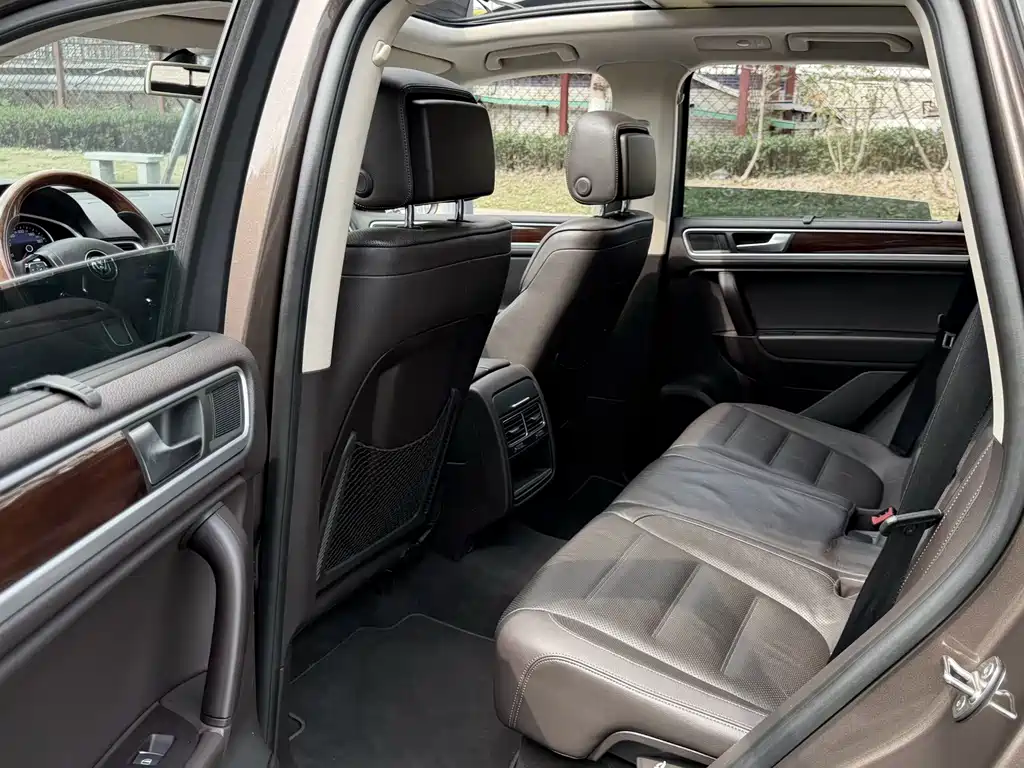 Volkswagen Touareg 2011 3.0TSI Comfort