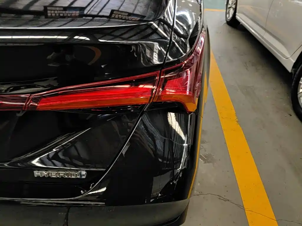 Toyota Avalon — миниатюра 8
