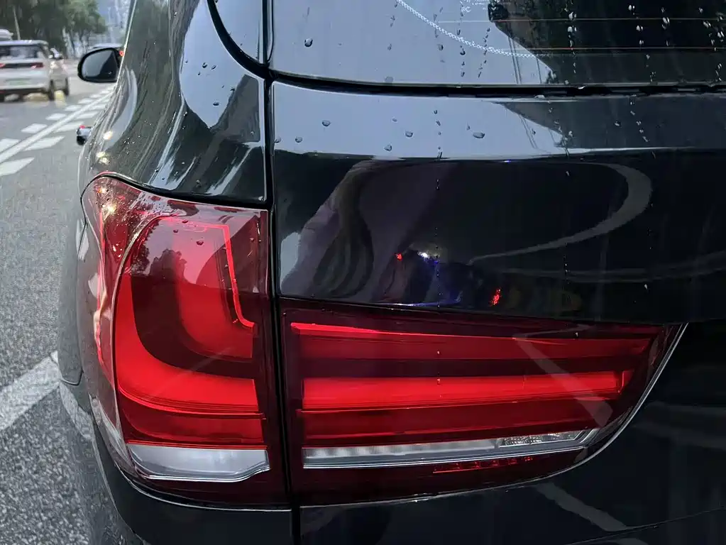BMW X5 2017 xDrive28i