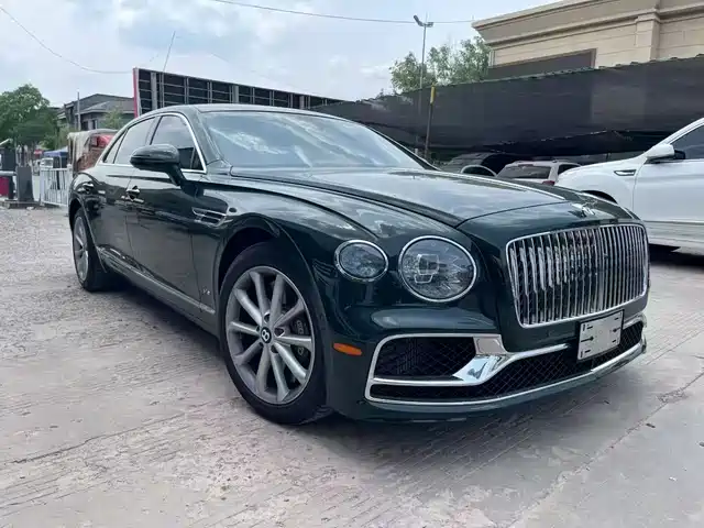 BENTLEY FLYING 2023