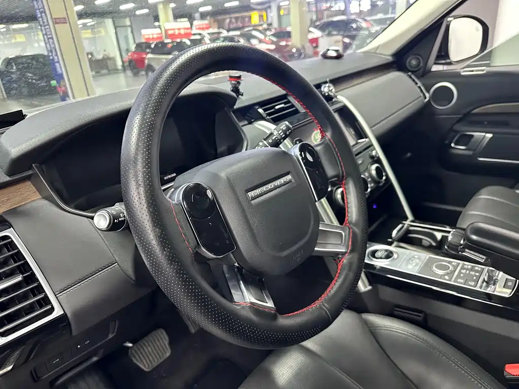 Land Rover Discovery — миниатюра 15