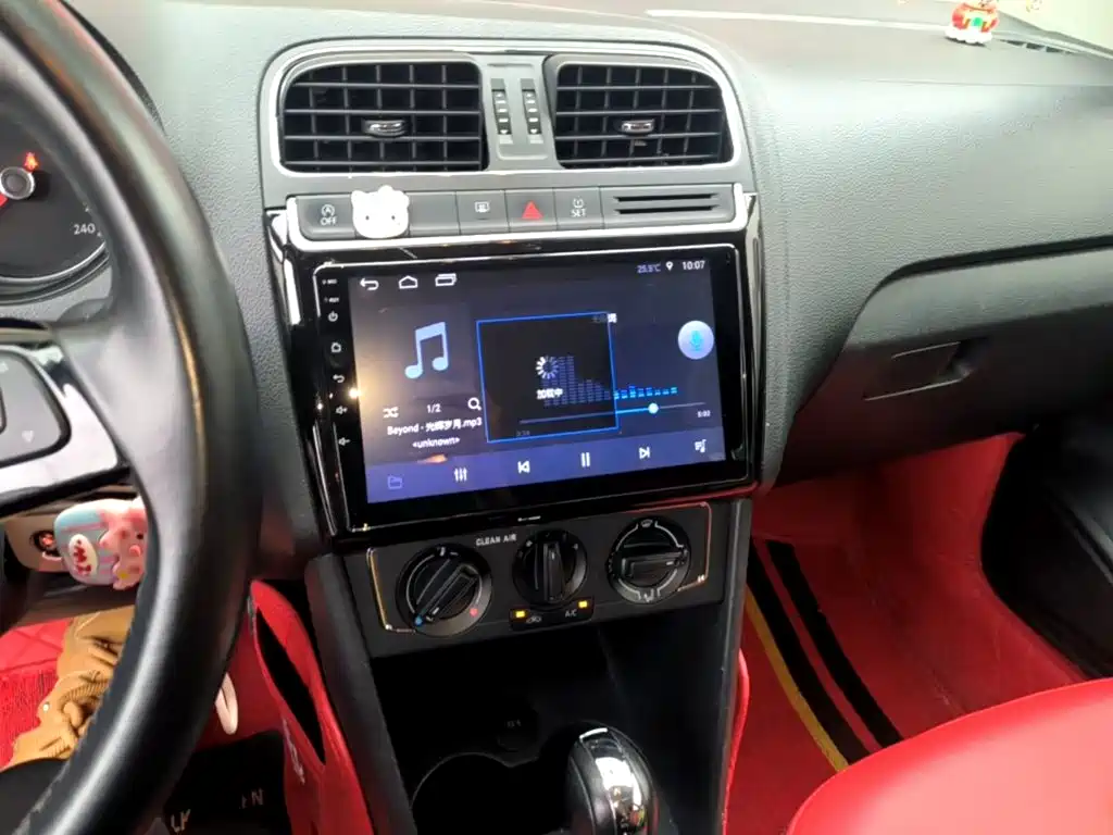 Volkswagen Polo — миниатюра 13