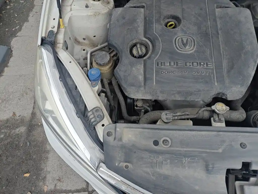 Changan Eado DT — миниатюра 21