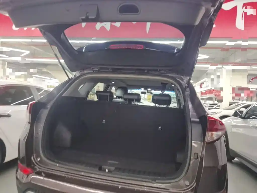 Hyundai Tucson — миниатюра 19