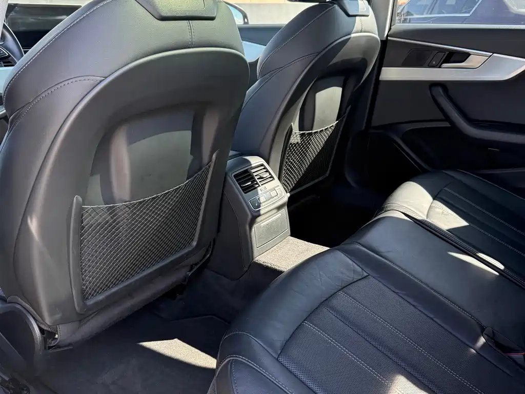 Audi A4L — миниатюра 5