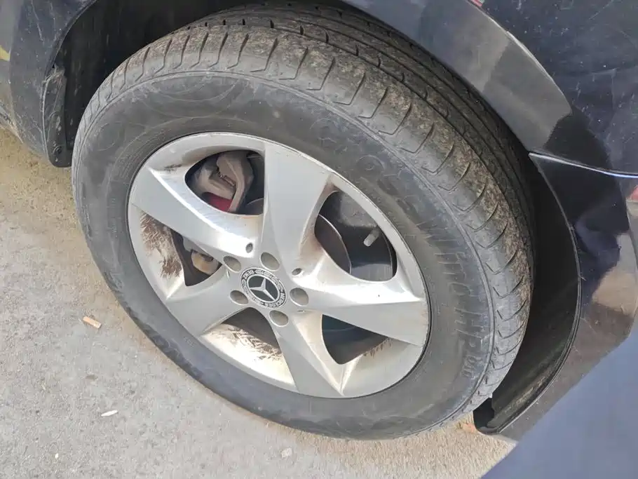 Mercedes-Benz Vito — миниатюра 6