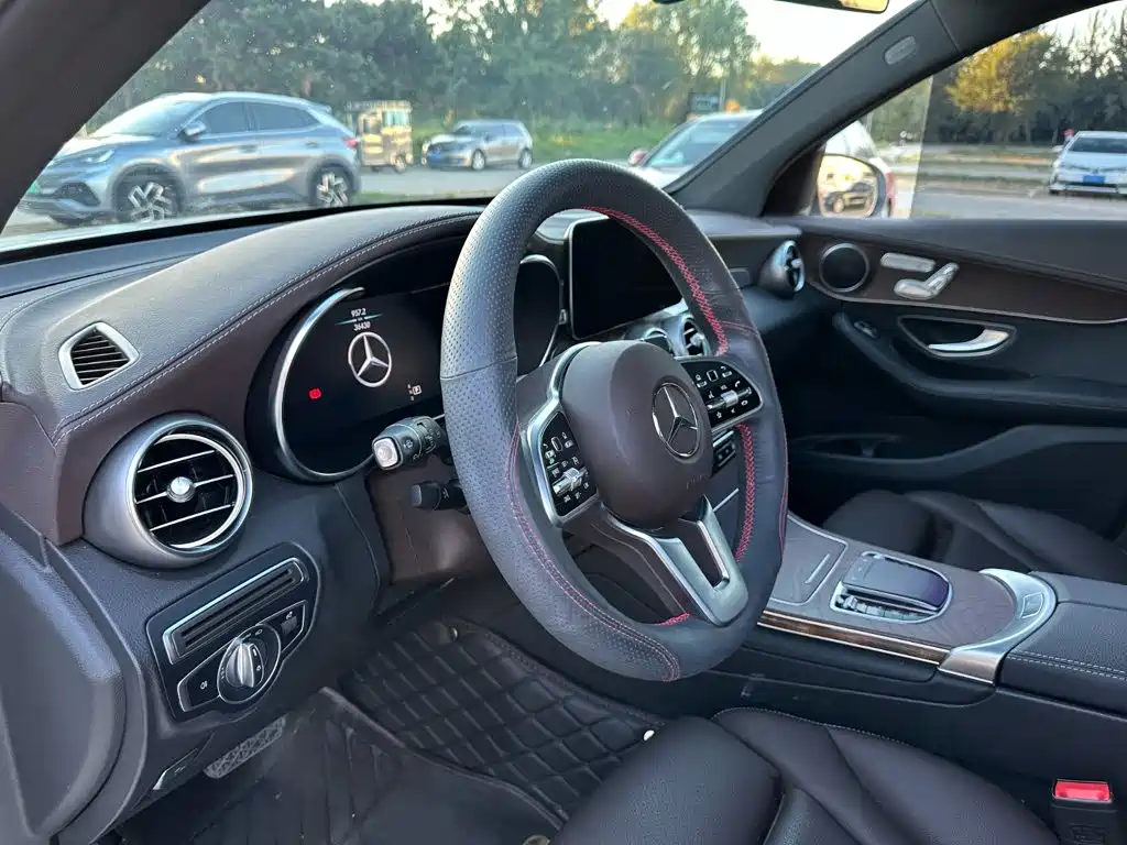 Mercedes-Benz GLC — миниатюра 13