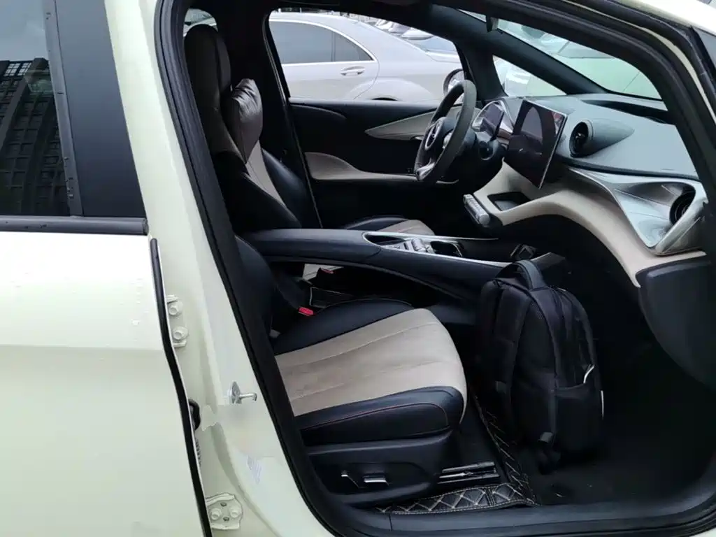 BYD Dolphin — миниатюра 25