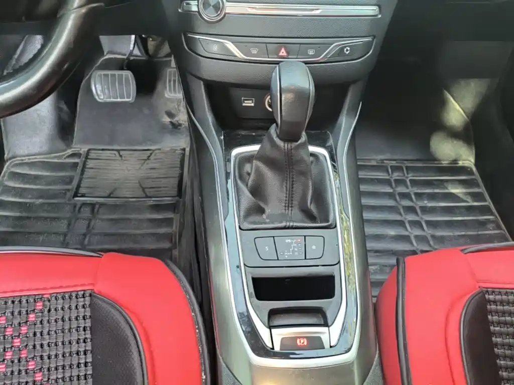 Peugeot 408 — миниатюра 14