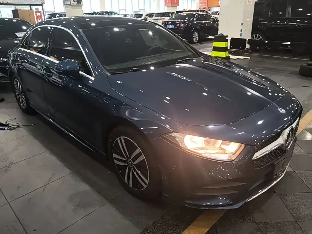 Mercedes-Benz A-Class A 2019 A 180 L Sport