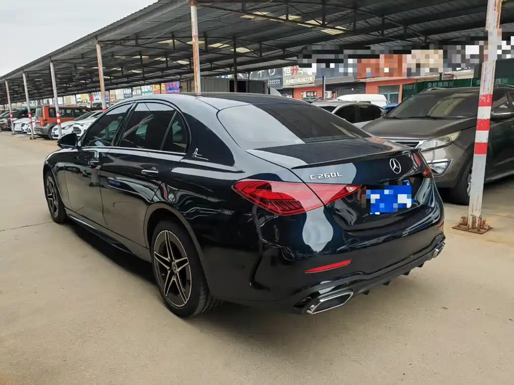 Mercedes-Benz C-Class — миниатюра 8