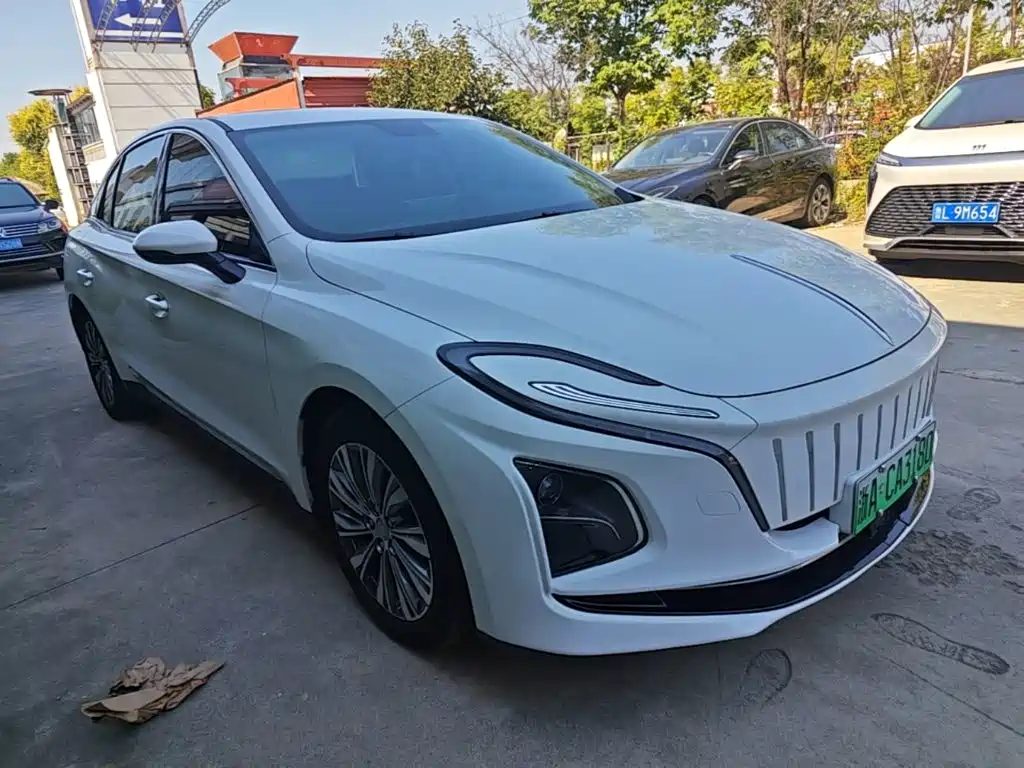 Hongqi Hongqi E-QM5 — миниатюра 4