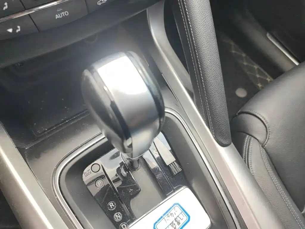 Renault Kadjar — миниатюра 14
