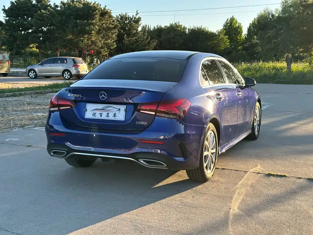 Mercedes-Benz A-Class — миниатюра 6