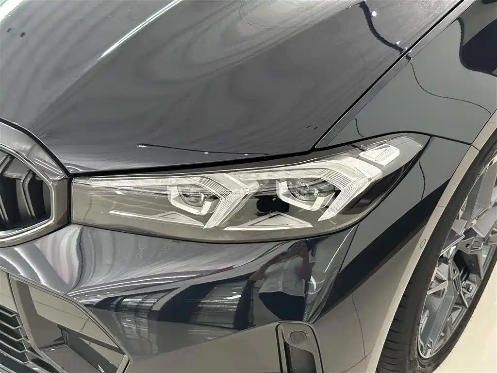 BMW 3 Series 3 2024 330i M Sport