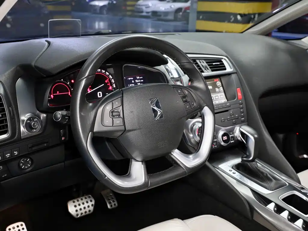 DS 5 1.6T Luxury Edition THP200, фото 13