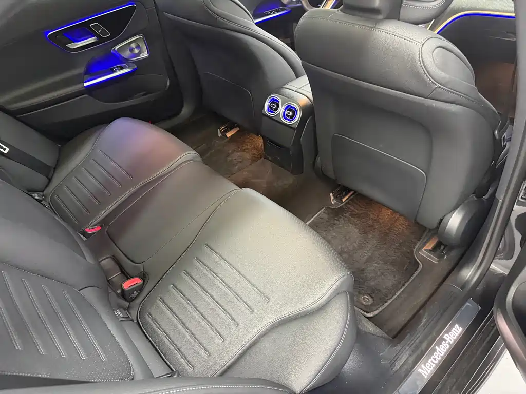 Mercedes-Benz C-Class C 2025 C 260 L Sport
