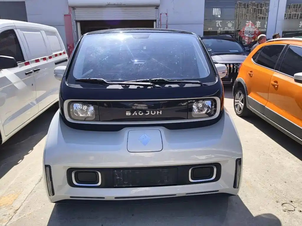Baojun KiWi EV — миниатюра 3