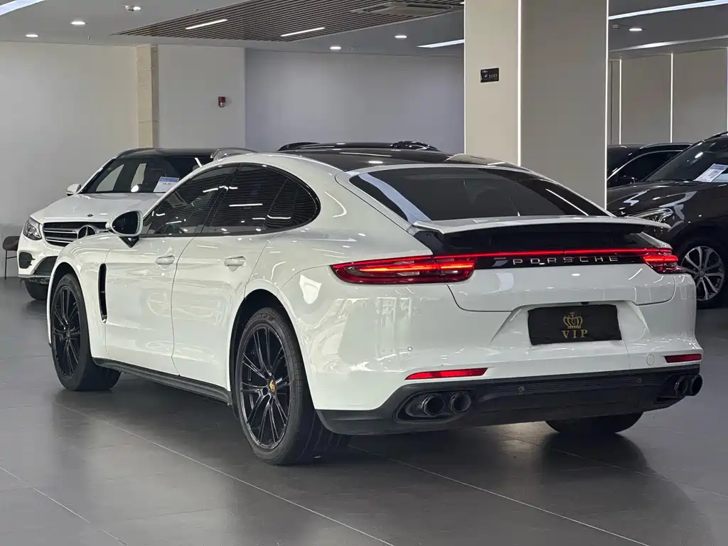 Porsche Panamera — миниатюра 9