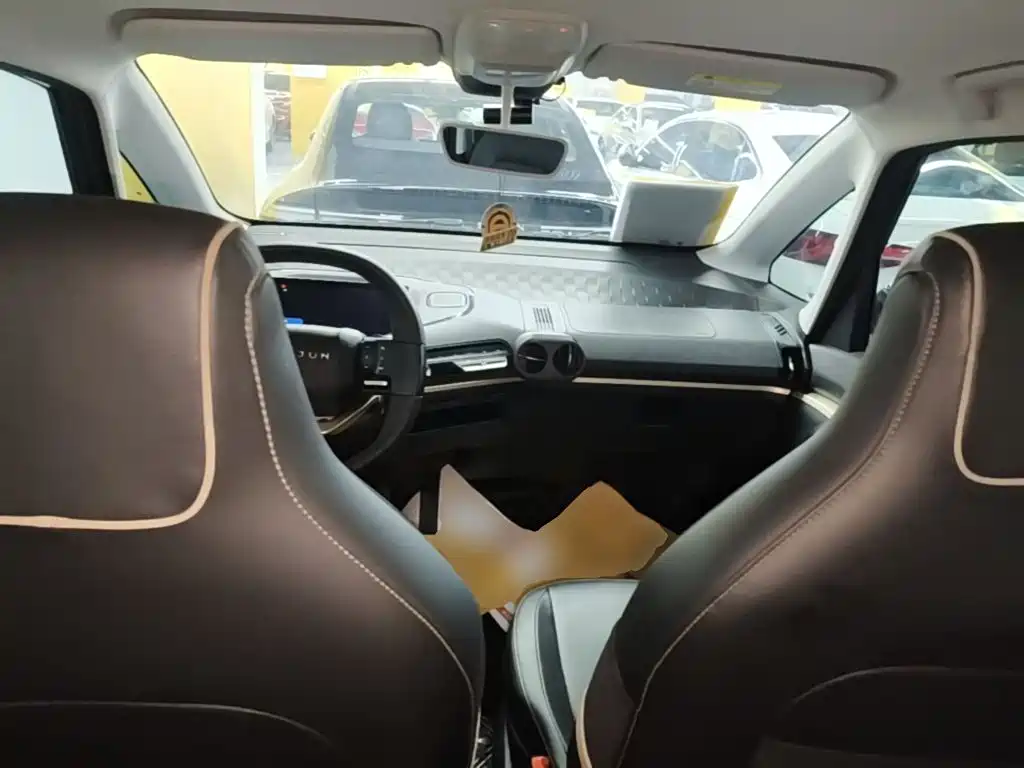 Baojun KiWi EV — миниатюра 10