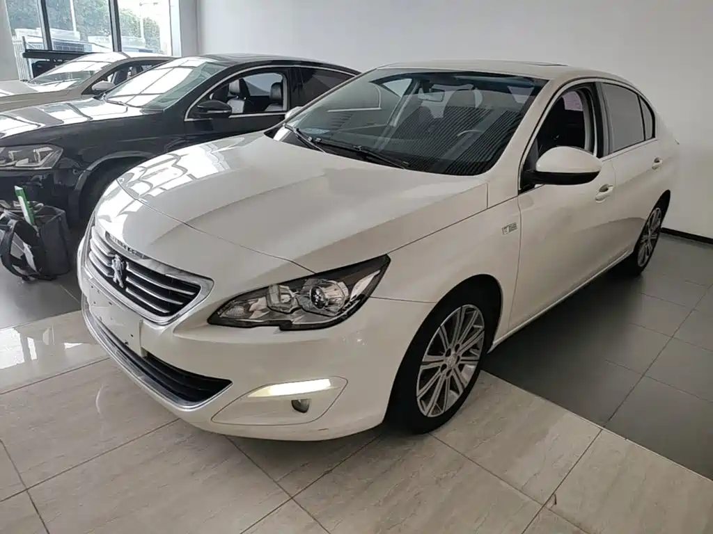 Peugeot 408