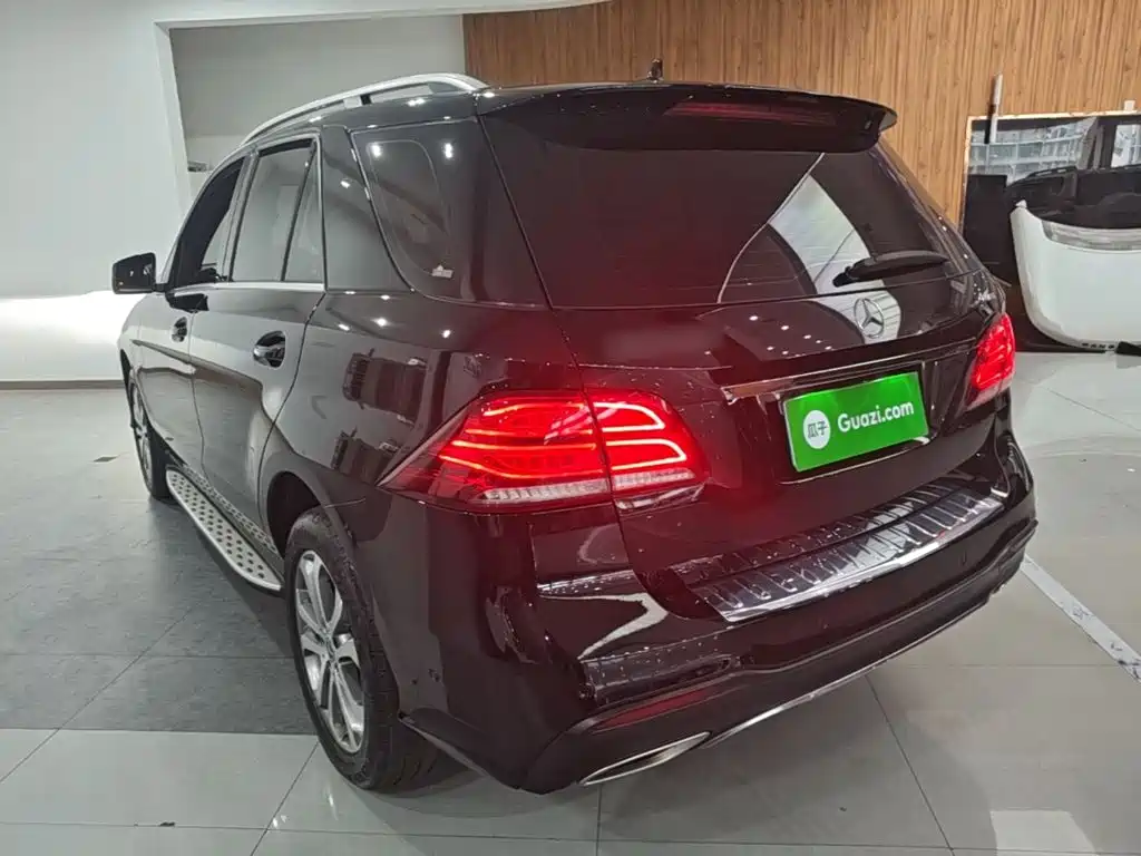 Mercedes-Benz GLE (Import) — миниатюра 5
