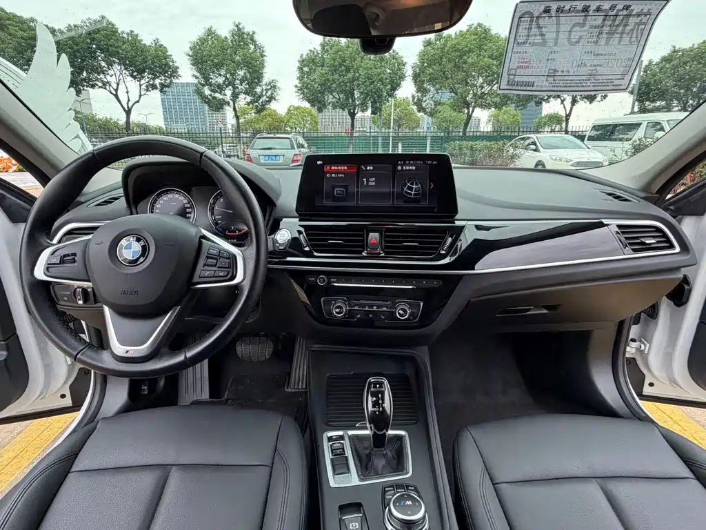 BMW 1 Series — миниатюра 11